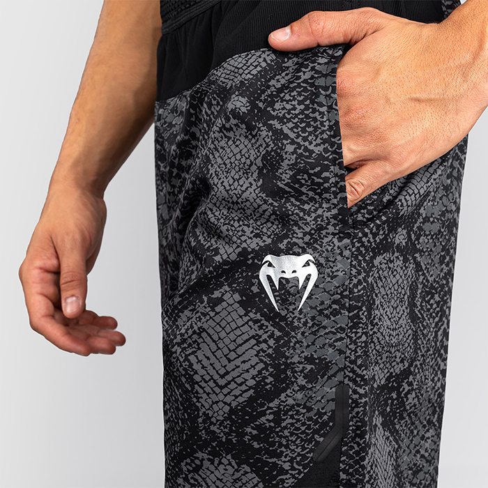 Venum G-Fit Scales Treenishortsit Musta Harmaa