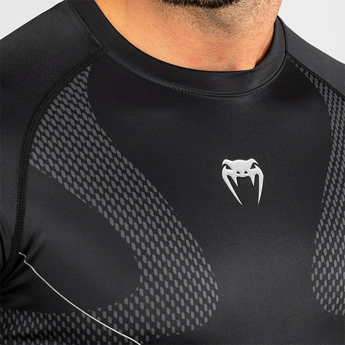 Nexus Rashguard Lyhythihainen Musta Hopea