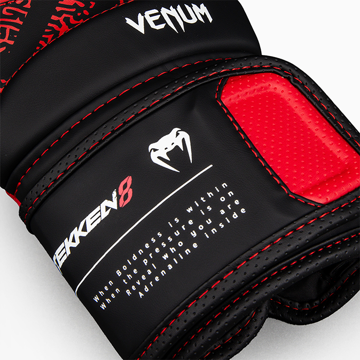 Venum x TEKKEN 8 Nyrkkeilyhanskat Kazuya Punainen Musta