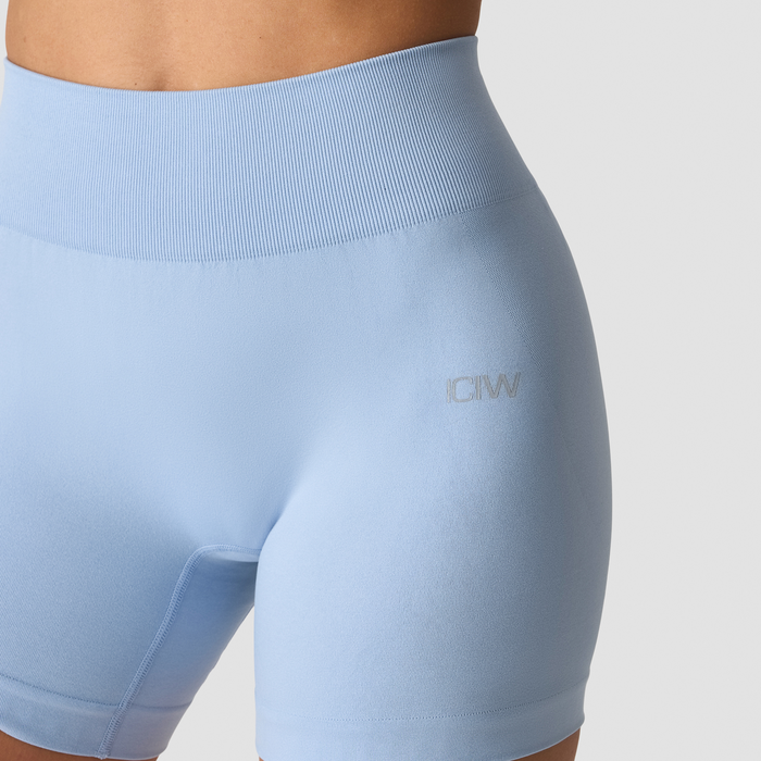 Smooth Seamless Midi Shorts Sininen