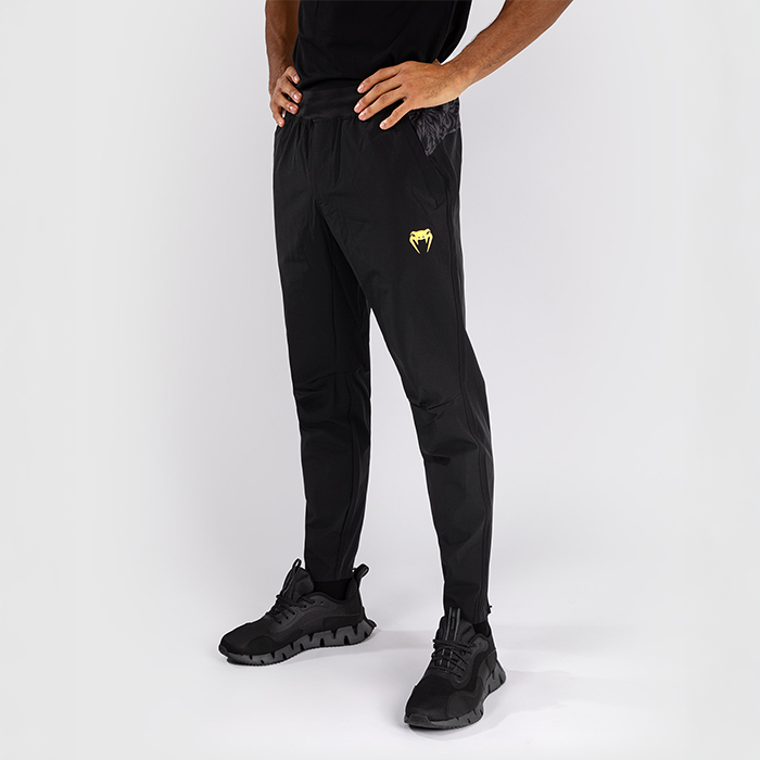 Venum x Ilia Topuria Unmatched Joggers Musta Kulta