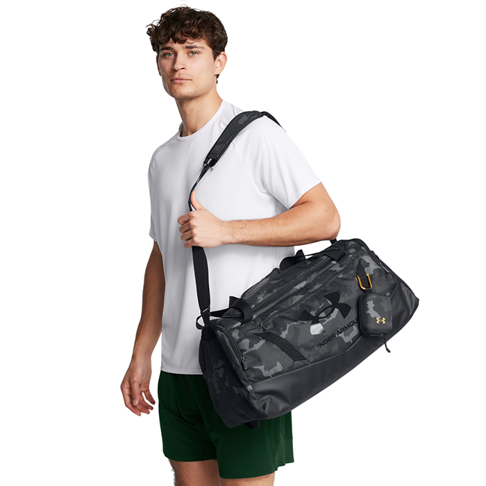 Undeniable 5.0 Dufflebag Musta
