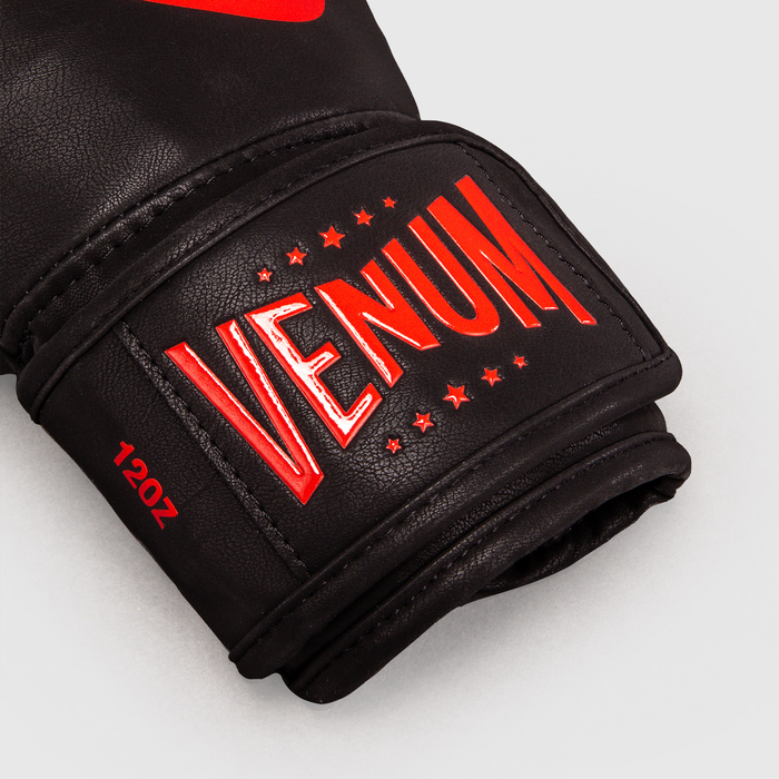 VENUM X MIKE TYSON TIGER Nyrkkeilyhanskat Musta/Punainen