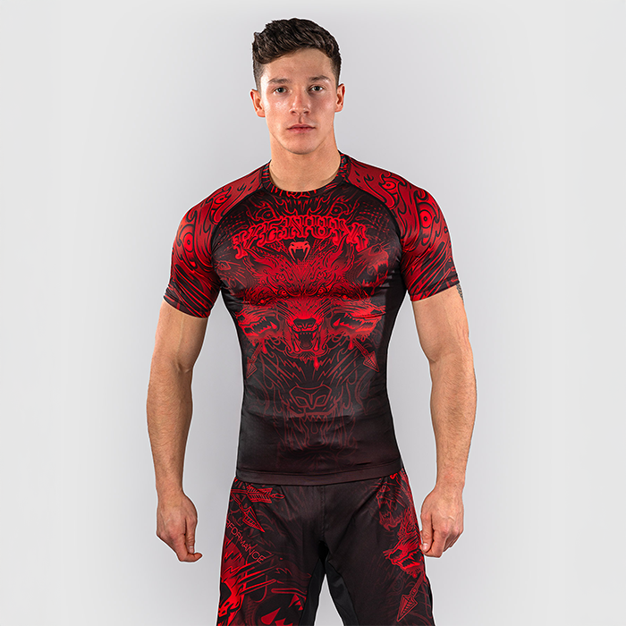 Venum Wolf Atak Rashguard Lyhythihainen Musta Punainen