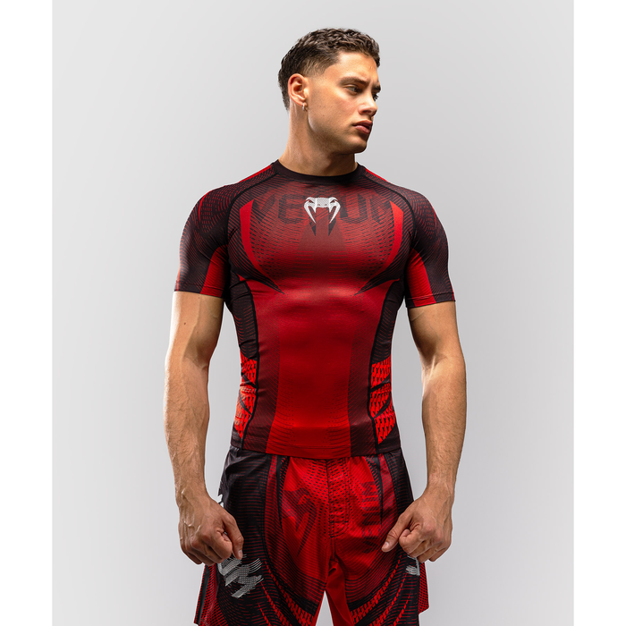 Venum GALACTIC 3.0 lyhythihainen rashguard punainen/hopea