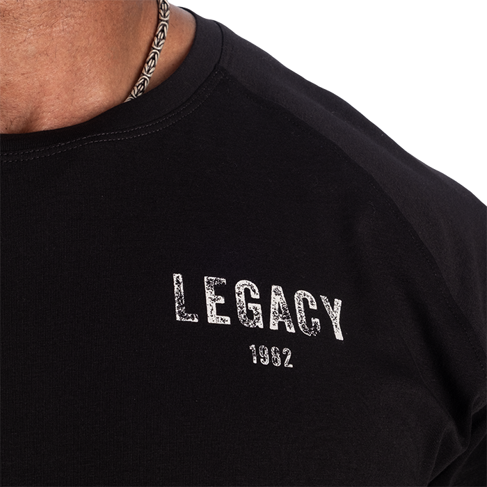 1982 Raglan T‑Paita Musta Beige