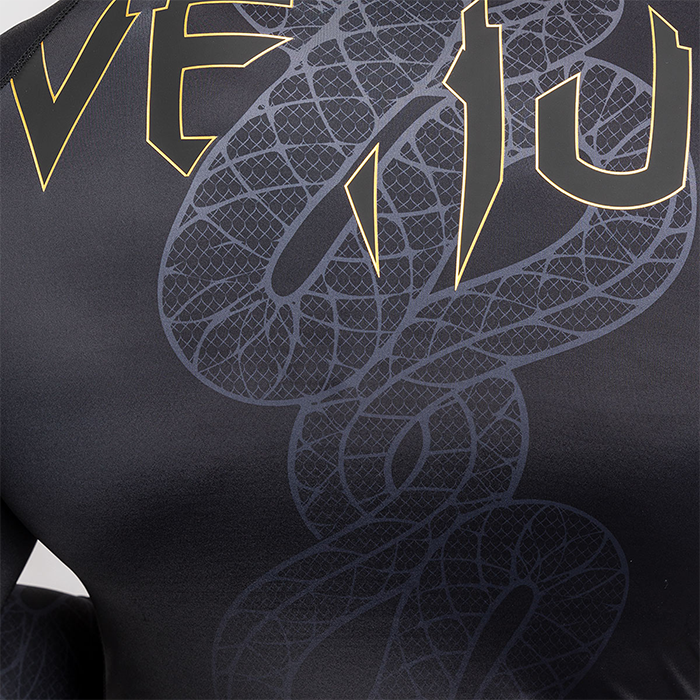 Serpenti Rashguard Pitk&auml;hihainen Musta Hopea Kulta