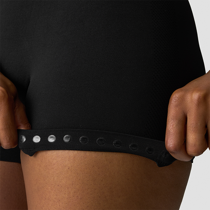 Define Seamless V-muotoillut shortsit Musta