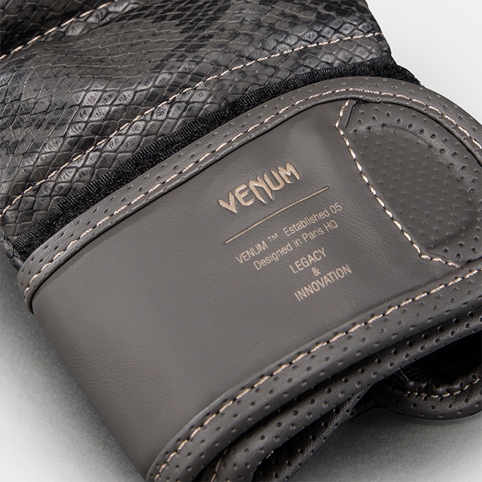 Venum Impact Evo Scales Sparrihanskat Harmaa
