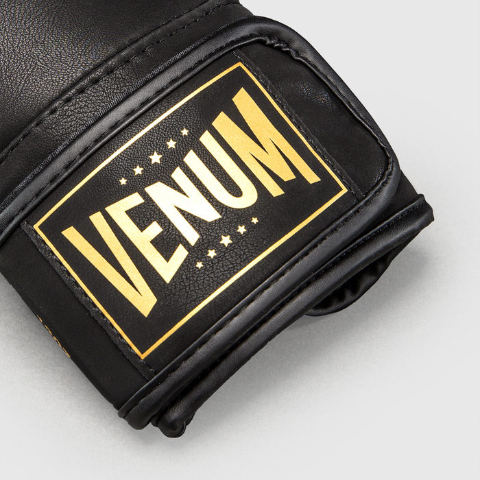 Venum G-Core nyrkkeilyhanskat Musta/Kulta